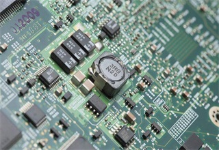 Aluminum nitride ceramic circuit board performance and thermal conductivity